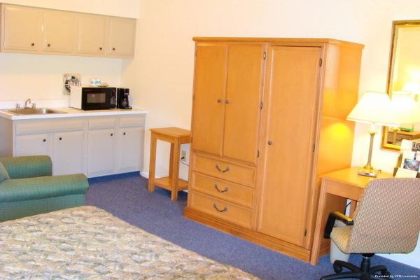 Flagship Inn And Suites (Groton)